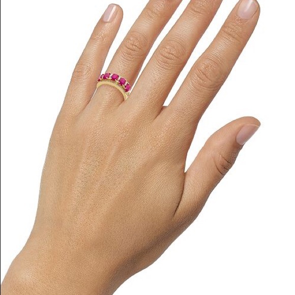 Ruby (2-7/8 ct.) & Diamond (1/3 ct.) in 14k Gold - Picture 4 of 10